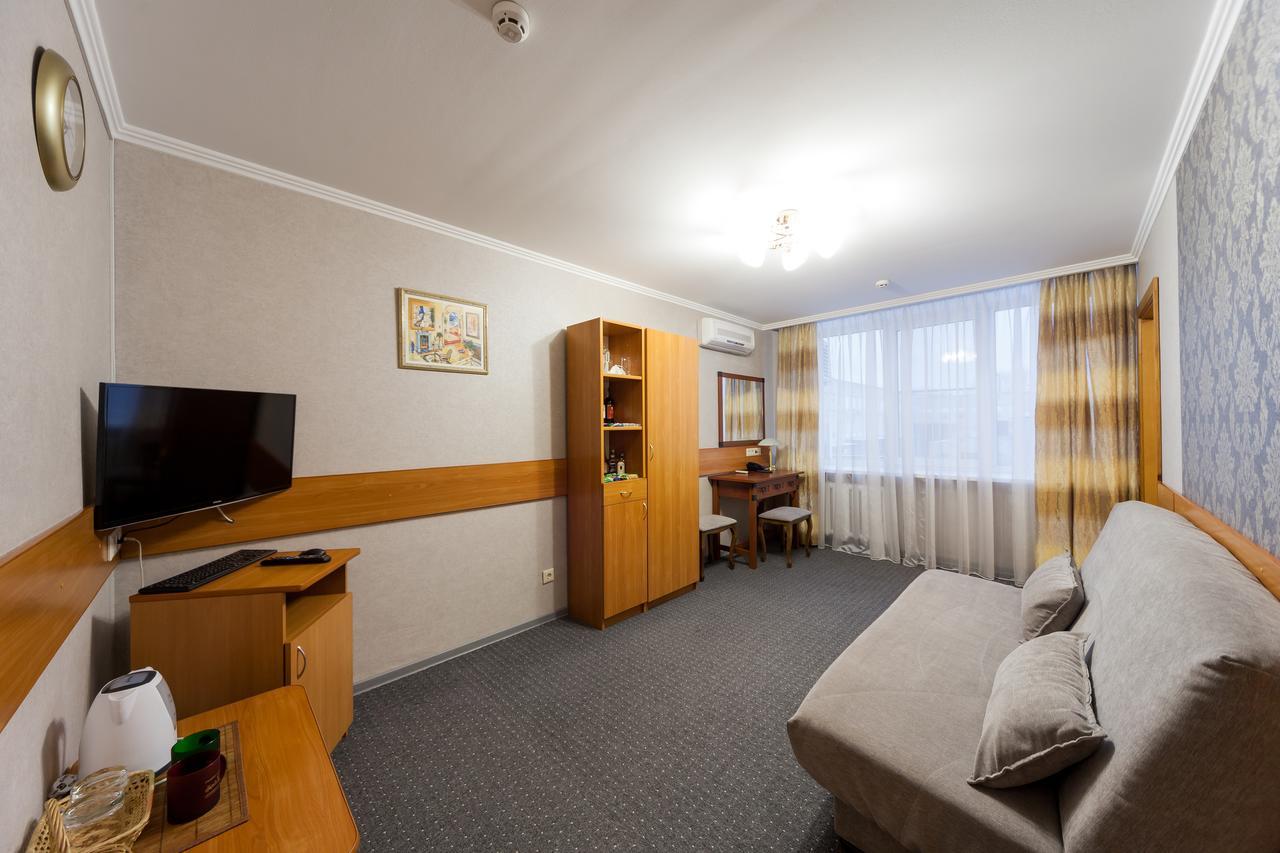 Paradise Hotel Gomel Ngoại thất bức ảnh