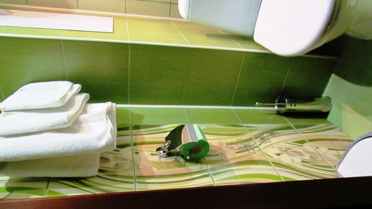 Paradise Hotel Gomel Ngoại thất bức ảnh